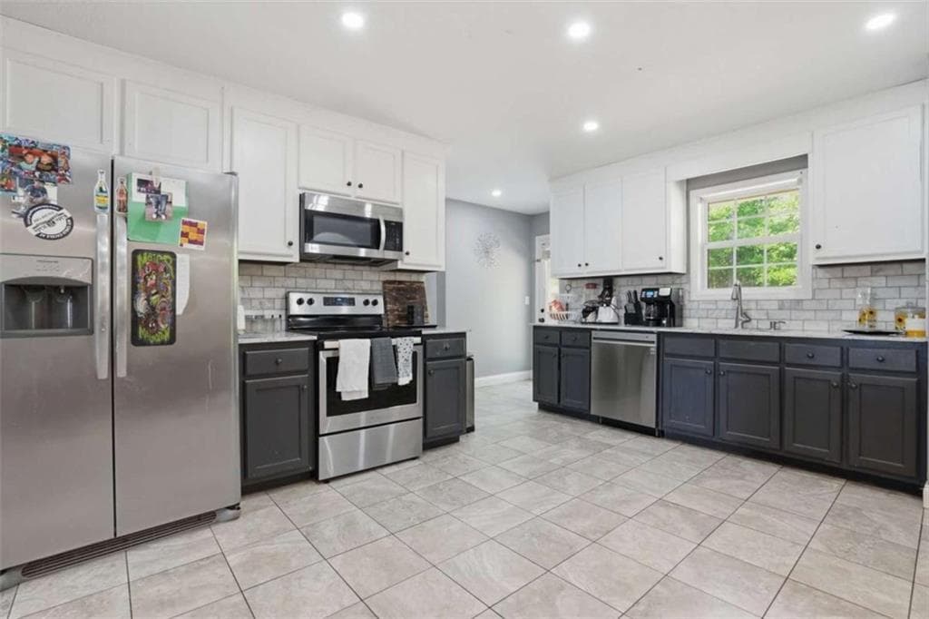 4 bedroom, 3 bathroom, 2,174 sq ft single family residence for sale at 1554 Montana Court, Winder, GA 30680 — photo 7