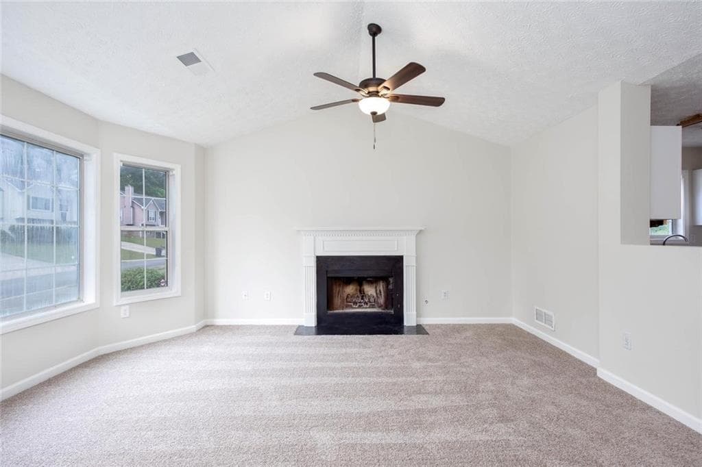 4 bedroom, 3 bathroom, 1,496 sq ft single family residence under contract at 1077 Athena Court, Acworth, GA 30101 — photo 5