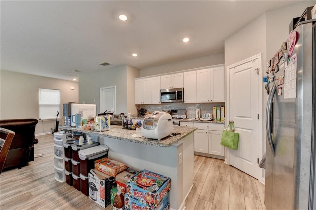 4 bedroom, 3 bathroom, 1,841 sq ft single family residence for sale at 4797 Waxwing Street, Hoschton, GA 30548 — photo 10