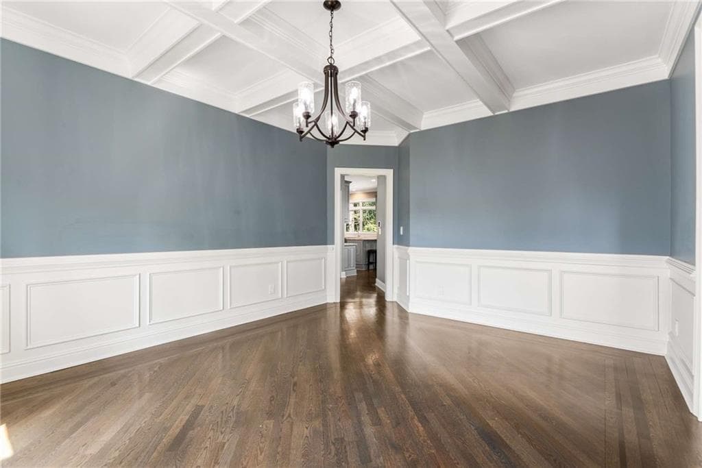 5 bedroom, 5 bathroom, 3,838 sq ft single family residence for sale at 220 Milano Drive, Atlanta, GA 30331 — photo 7