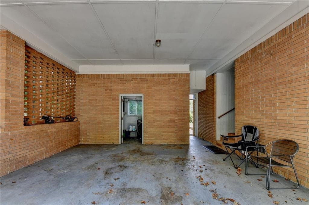4 bedroom, 2 bathroom, 1,598 sq ft single family residence for sale at 2826 Marlin Drive, Atlanta, GA 30341 — photo 3