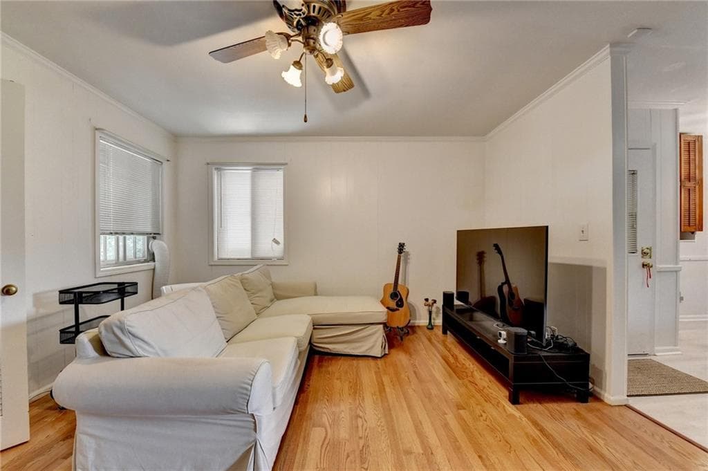 4 bedroom, 2 bathroom, 1,598 sq ft single family residence for sale at 2826 Marlin Drive, Atlanta, GA 30341 — photo 6