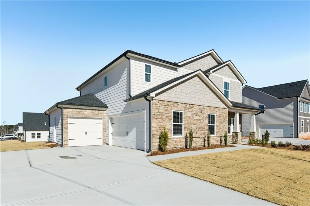 4 bedroom, 3 bathroom, 2,950 sq ft single family residence under contract at 1290 Whitman Circle, Monroe, GA 30656 — photo 2