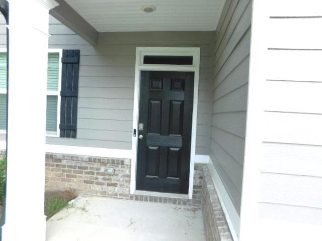4 bedroom, 3 bathroom, 2,338 sq ft single family residence for rent at 3689 Chevington Court, Atlanta, GA 30354 for $2,400 a month — photo 4