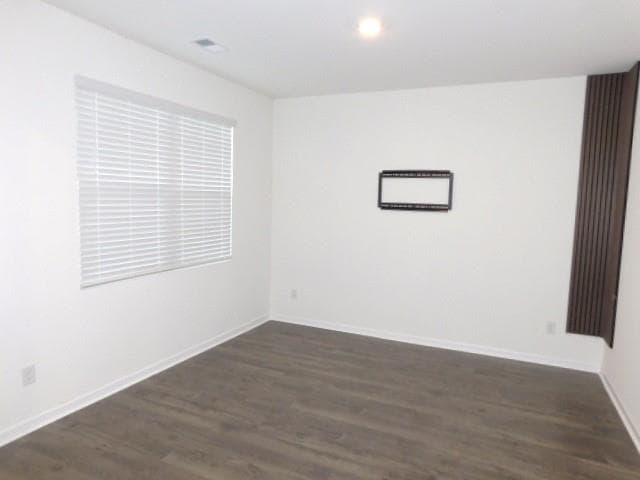 4 bedroom, 3 bathroom, 2,338 sq ft single family residence for rent at 3689 Chevington Court, Atlanta, GA 30354 for $2,400 a month — photo 6