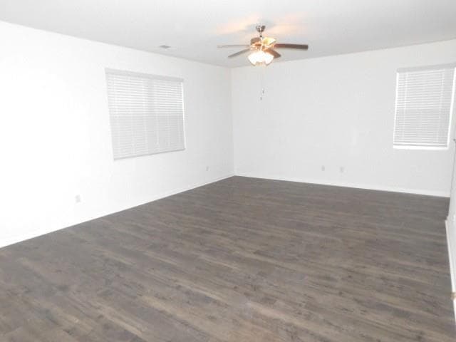 4 bedroom, 3 bathroom, 2,338 sq ft single family residence for rent at 3689 Chevington Court, Atlanta, GA 30354 for $2,400 a month — photo 8