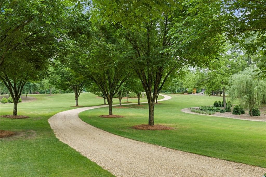 5 bedroom, 6 bathroom, 9,006 sq ft single family residence for sale at 4239 Lower Jersey Road, Covington, GA 30014 — photo 9