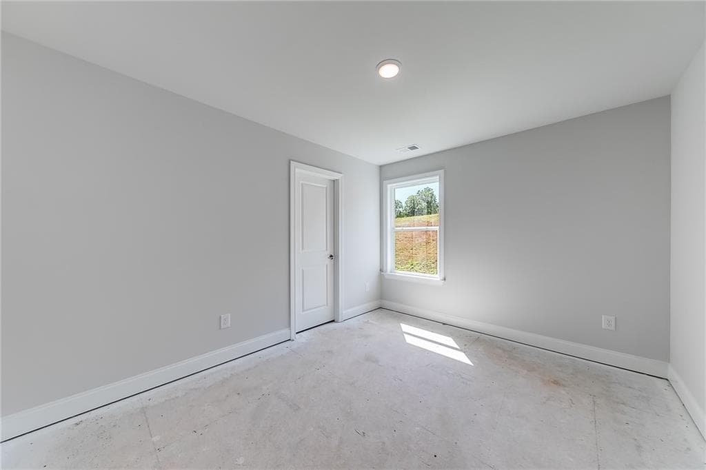 5 bedroom, 4 bathroom, 2,608 sq ft single family residence under contract at 178 Classic Overlook Lot 24A, Homer, GA 30547 — photo 4