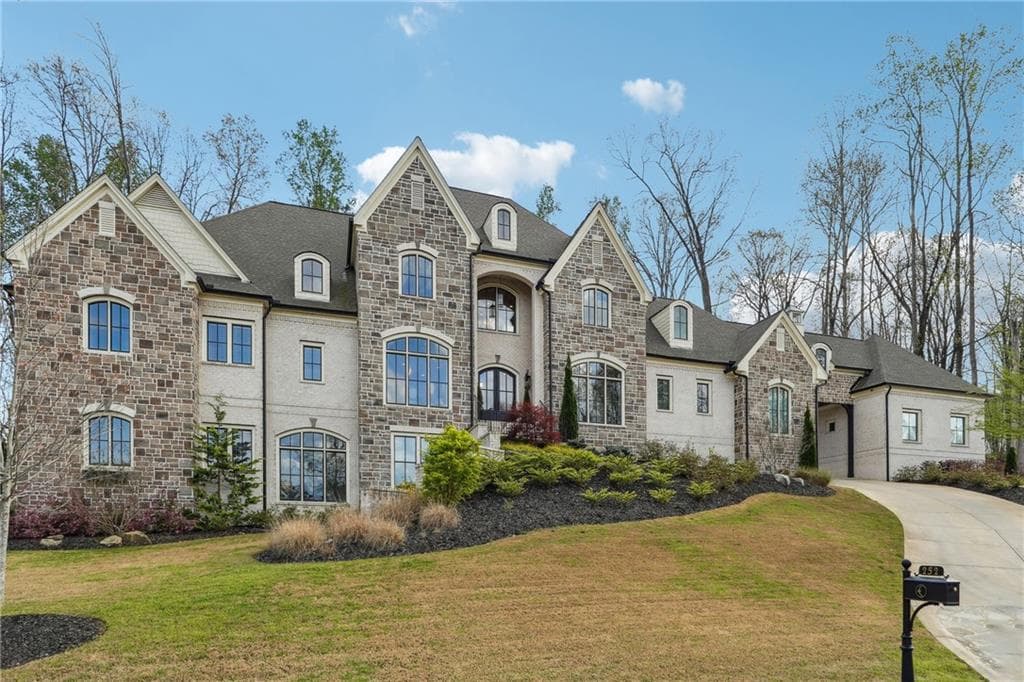 7 bedroom, 8 bathroom, 9,900 sq ft single family residence for sale at 252 Traditions Drive, Alpharetta, GA 30004 — photo 2
