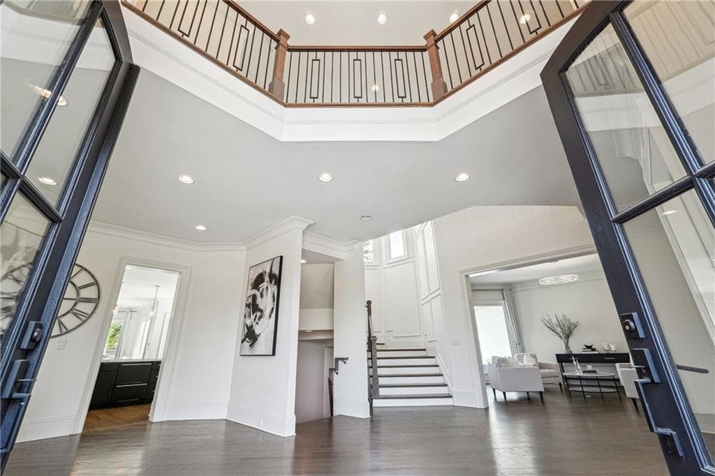 7 bedroom, 8 bathroom, 9,900 sq ft single family residence for sale at 252 Traditions Drive, Alpharetta, GA 30004 — photo 4