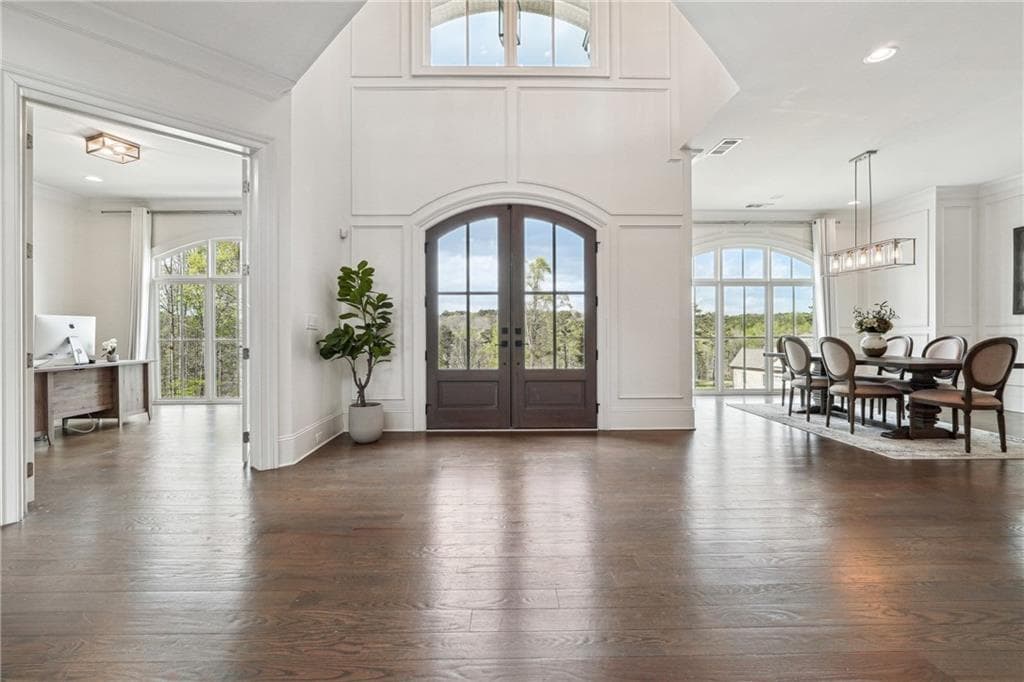 7 bedroom, 8 bathroom, 9,900 sq ft single family residence for sale at 252 Traditions Drive, Alpharetta, GA 30004 — photo 6