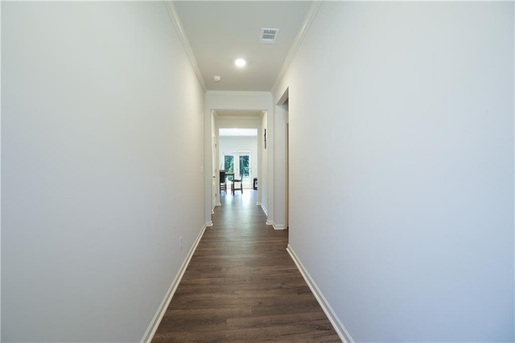 5 bedroom, 3 bathroom, 2,849 sq ft single family residence for sale at 1433 Braselton Village Parkway, Braselton, GA 30517 — photo 4