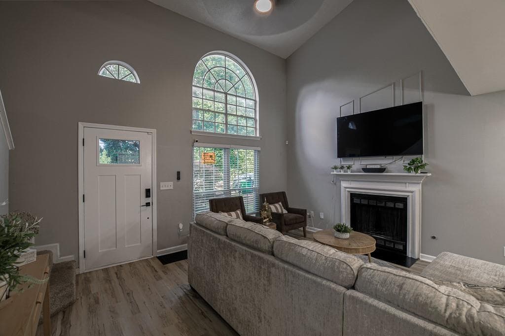 4 bedroom, 2 bathroom, 1,776 sq ft single family residence for sale at 2005 Downs Place, Lithonia, GA 30058 — photo 4