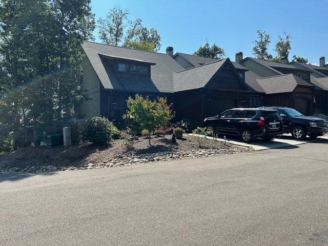 4 bedroom, 5 bathroom, 2,490 sq ft single family residence for sale at 5 Upper Knoll Drive, Blue Ridge, GA 30513 — photo 5