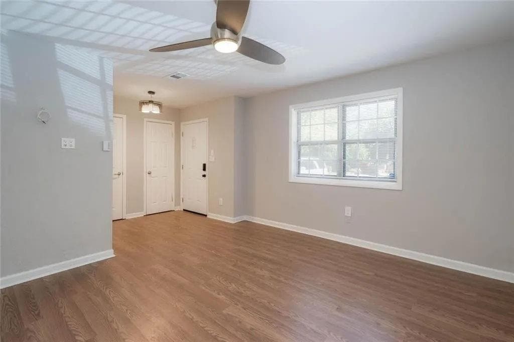 2 bedroom, 3 bathroom townhouse for rent at 1150 Rankin Street, Stone Mountain, GA 30083 for $1,850 a month — photo 4