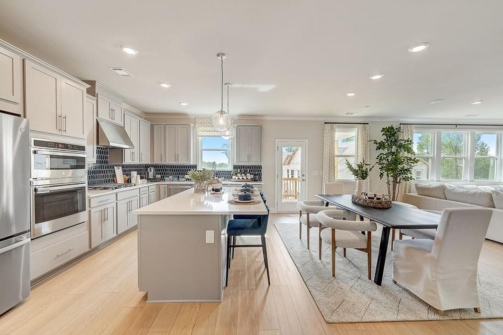 5 bedroom, 4 bathroom, 3,067 sq ft single family residence for sale at 655 Nichols Farm Circle, Dacula, GA 30019 — photo 7