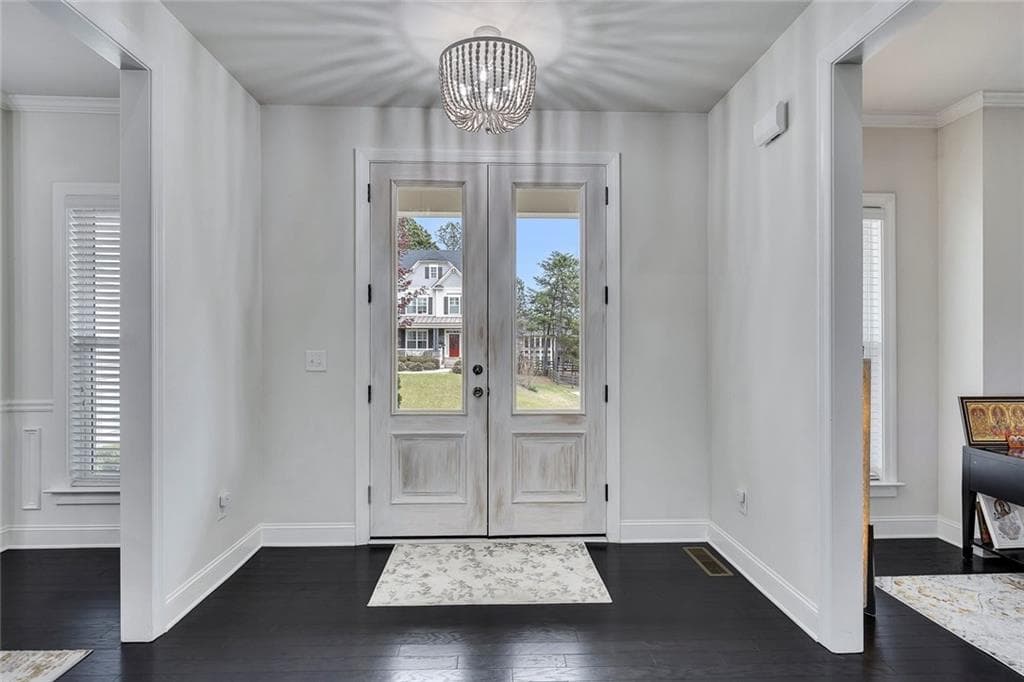 5 bedroom, 5 bathroom, 6,069 sq ft single family residence for sale at 6525 Canyon Cove, Cumming, GA 30028 — photo 7