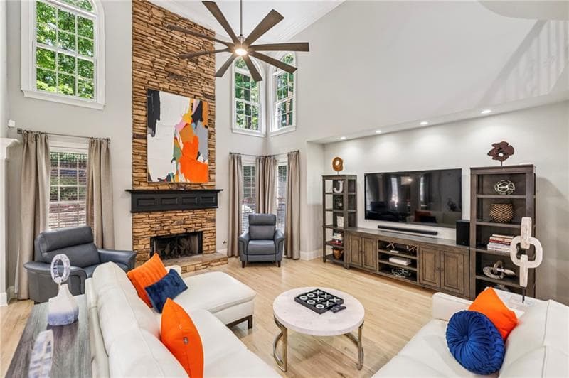 5 bedroom, 4 bathroom, 5,308 sq ft single family residence under contract at 11 Wieuca Trace, Atlanta, GA 30342 — photo 10