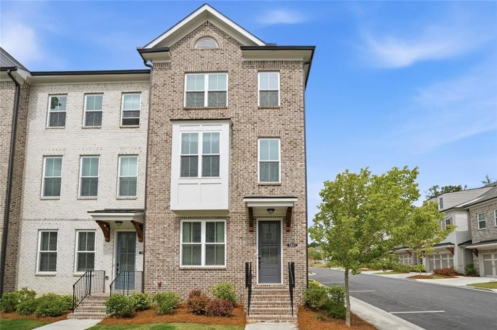 1621 Wellborn Walk, Suwanee, GA 30024 — most recent listing photo