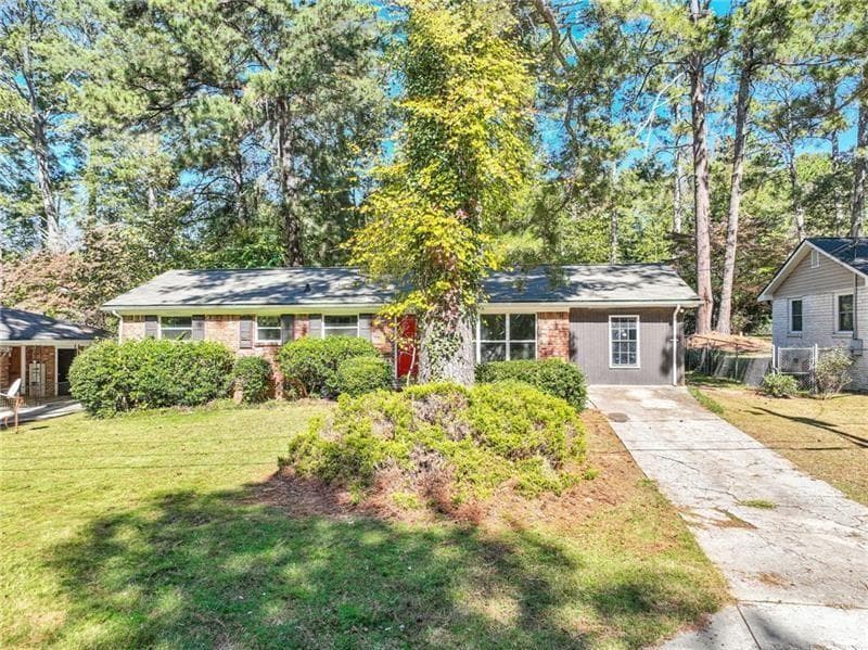 4 bedroom, 2 bathroom, 1,175 sq ft single family residence for sale at 4639 Tell Road, Atlanta, GA 30331