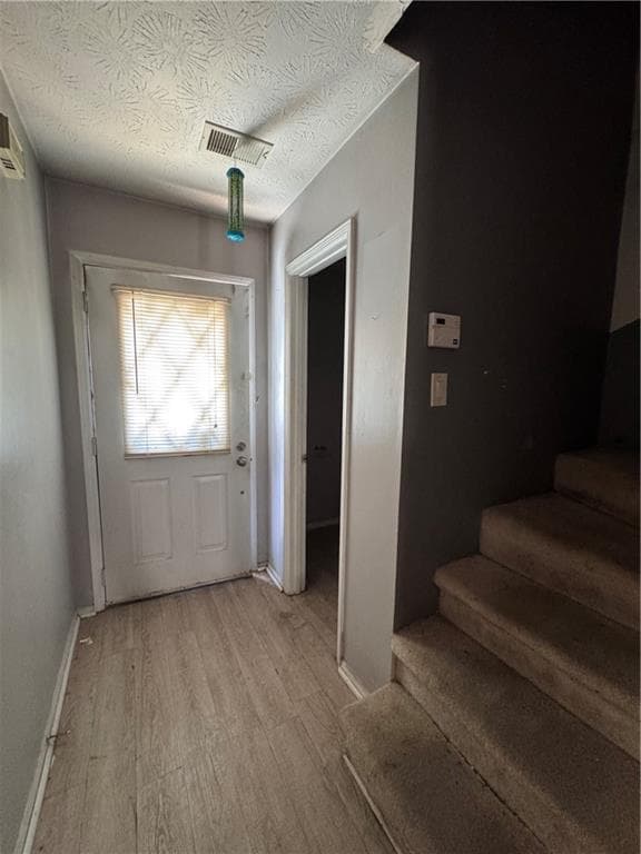 3 bedroom, 3 bathroom, 1,466 sq ft townhouse for sale at 1602 Pine Tree Trail, Atlanta, GA 30349 — photo 2