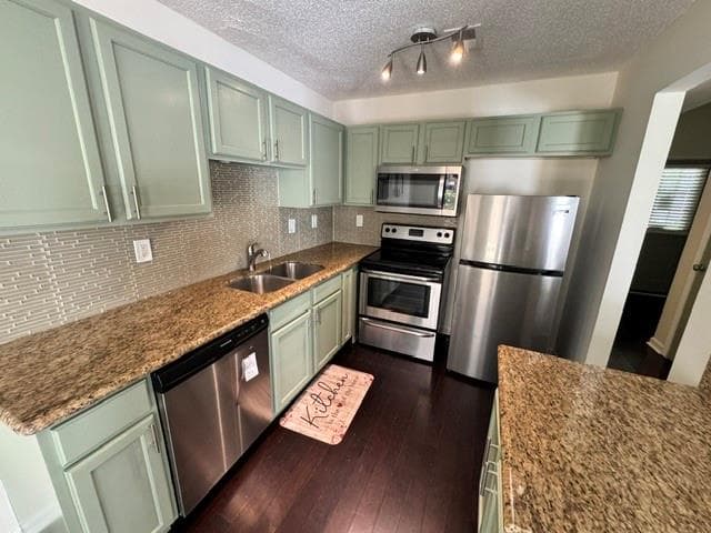 2 bedroom, 3 bathroom, 1,216 sq ft townhouse for sale at 6730 Gallant Court 30, Mableton, GA 30126 — photo 4