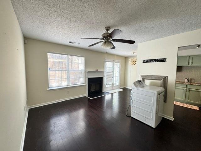 2 bedroom, 3 bathroom, 1,216 sq ft townhouse for sale at 6730 Gallant Court 30, Mableton, GA 30126 — photo 6