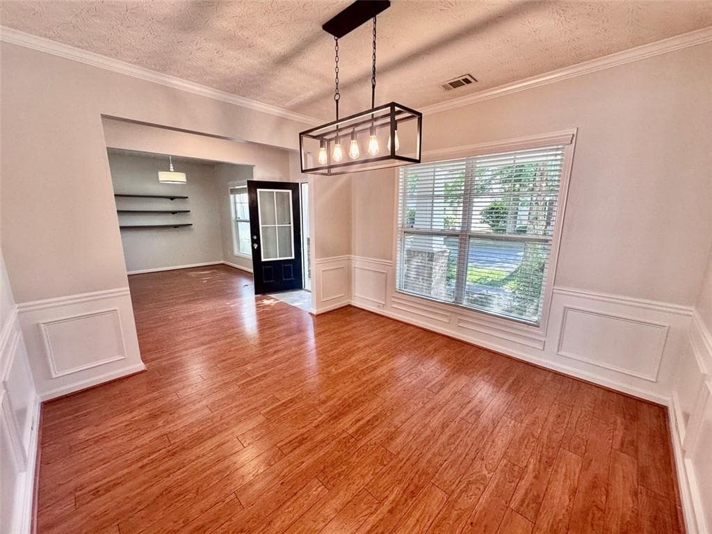 4 bedroom, 3 bathroom, 2,040 sq ft single family residence for sale at 808 Inkberry Road, Canton, GA 30114 — photo 2