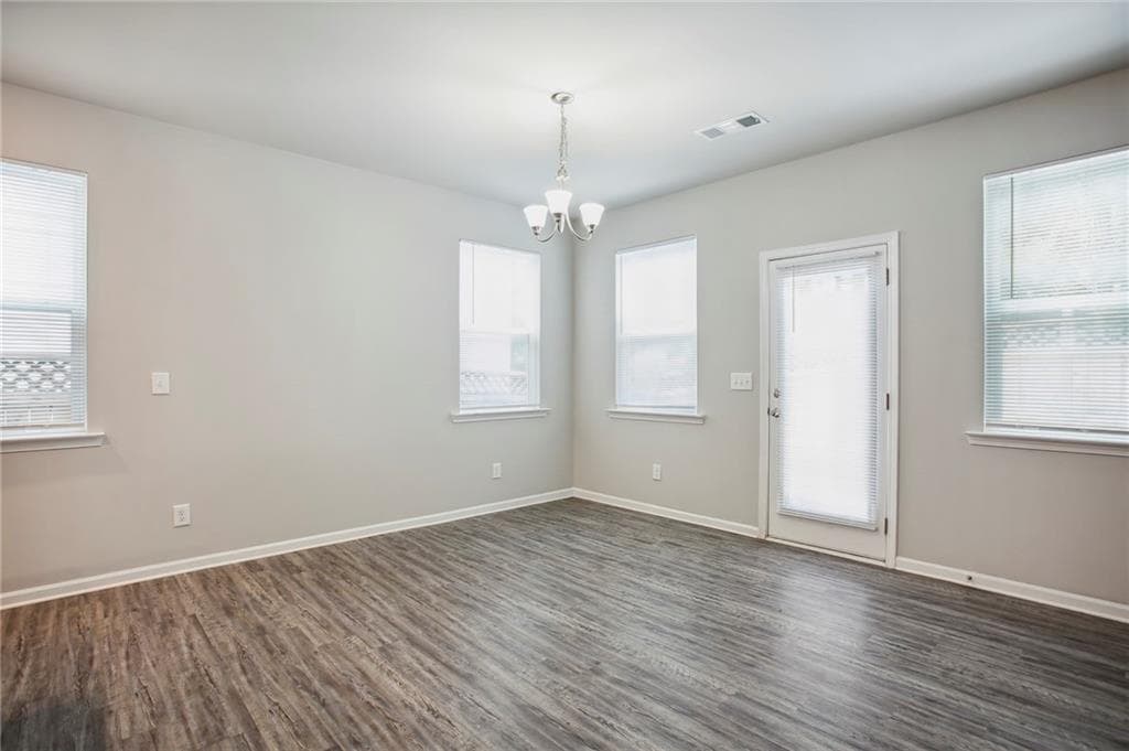 3 bedroom, 3 bathroom, 1,905 sq ft single family residence for rent at 212 Ridge Valley Drive, Woodstock, GA 30189 for $2,100 a month — photo 6