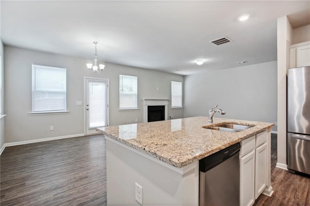 3 bedroom, 3 bathroom, 1,905 sq ft single family residence for rent at 212 Ridge Valley Drive, Woodstock, GA 30189 for $2,100 a month — photo 7