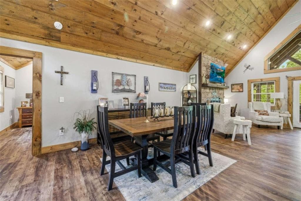 3 bedroom, 2 bathroom, 1,768 sq ft single family residence for sale at 137 Thornwood Lane, Ellijay, GA 30540 — photo 6