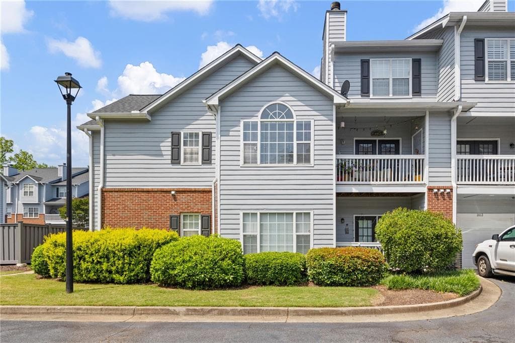 1014 Vinings Forest Lane 14, Smyrna, GA 30080 — most recent listing photo