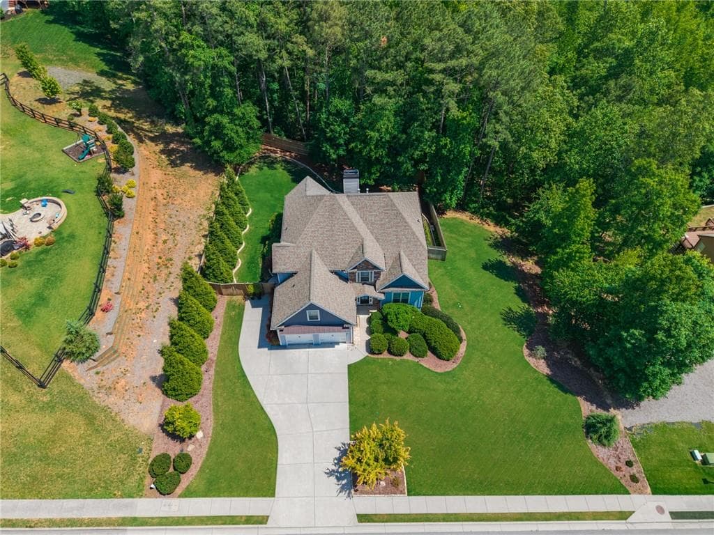 4 bedroom, 3 bathroom, 2,712 sq ft single family residence for sale at 30 Branchcreek Pass, Cartersville, GA 30121 — photo 5
