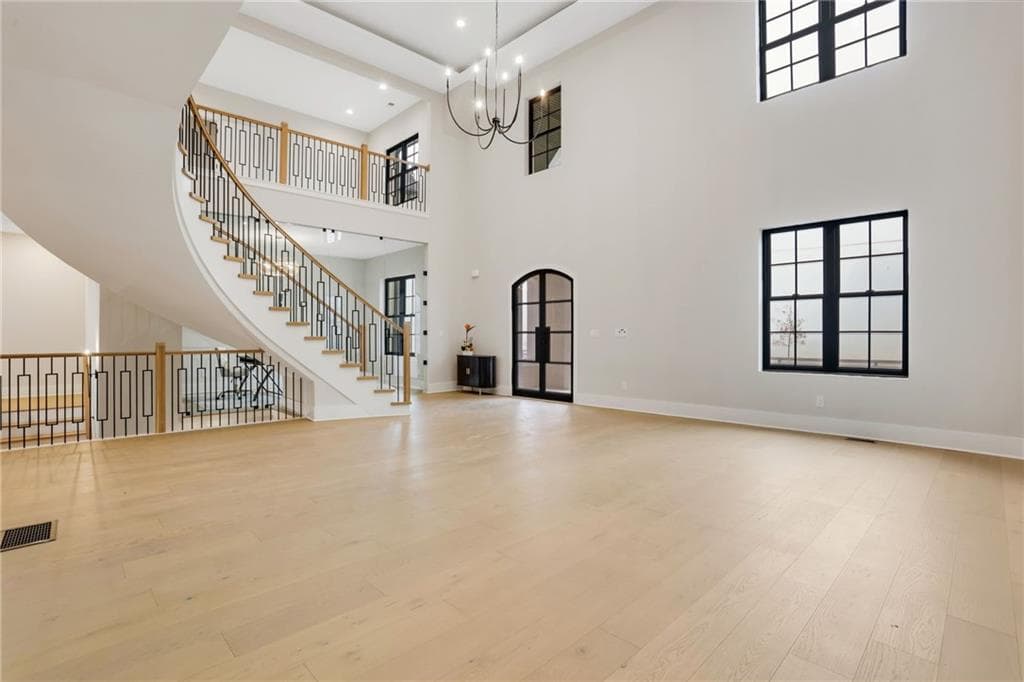 4 bedroom, 5 bathroom, 8,893 sq ft single family residence under contract at 15792 Thompson Road, Milton, GA 30004 — photo 8