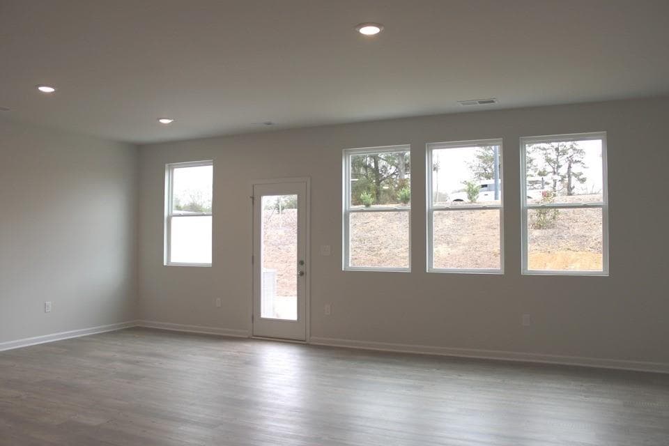 3 bedroom, 3 bathroom, 2,301 sq ft townhouse for rent at 731 Point Place Drive, Loganville, GA 30052 for $2,290 a month — photo 5