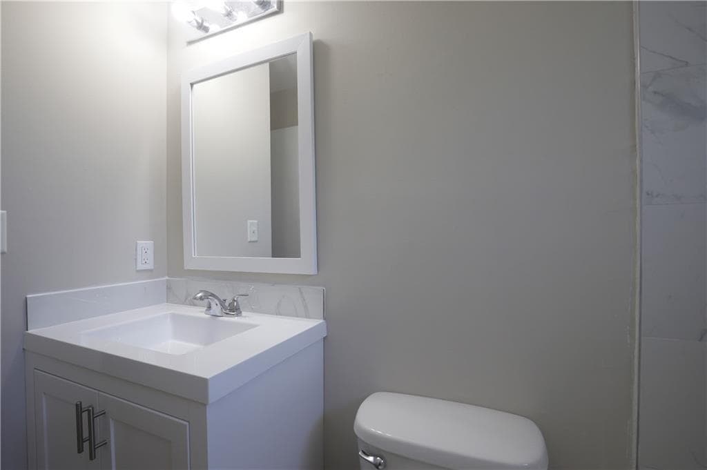 2 bedroom, 2 bathroom, 1,134 sq ft duplex for rent at 4732 Valley Dale Drive, Lilburn, GA 30047 for $1,500 a month — photo 9