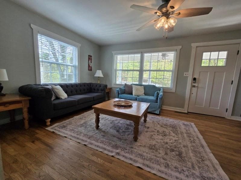 3 bedroom, 2 bathroom, 1,061 sq ft single family residence for sale at 331 Blue Arrow Lane, Mineral Bluff, GA 30559 — photo 5