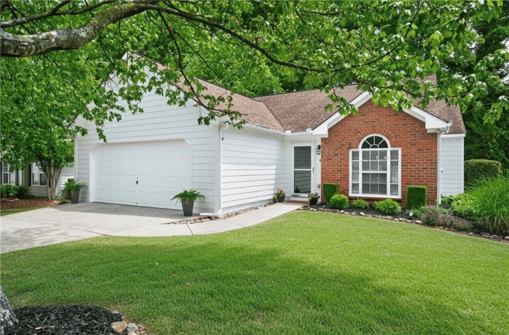 2940 NORTHCLIFF Drive, Suwanee, GA 30024 — most recent listing photo