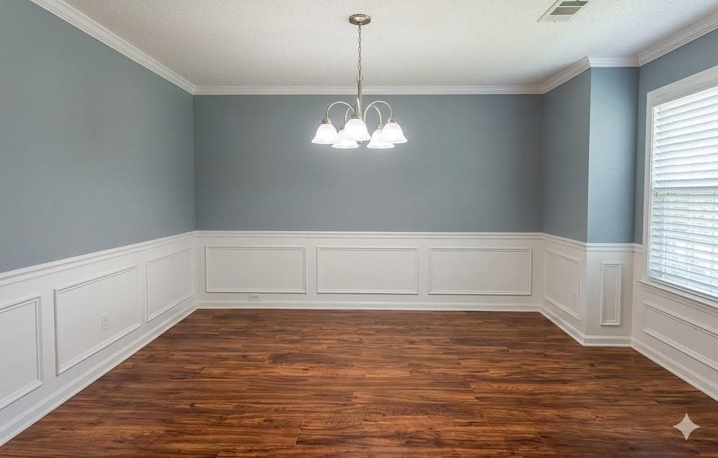 4 bedroom, 3 bathroom, 2,024 sq ft single family residence for sale at 6978 Foxmoor Way, Douglasville, GA 30134 — photo 4