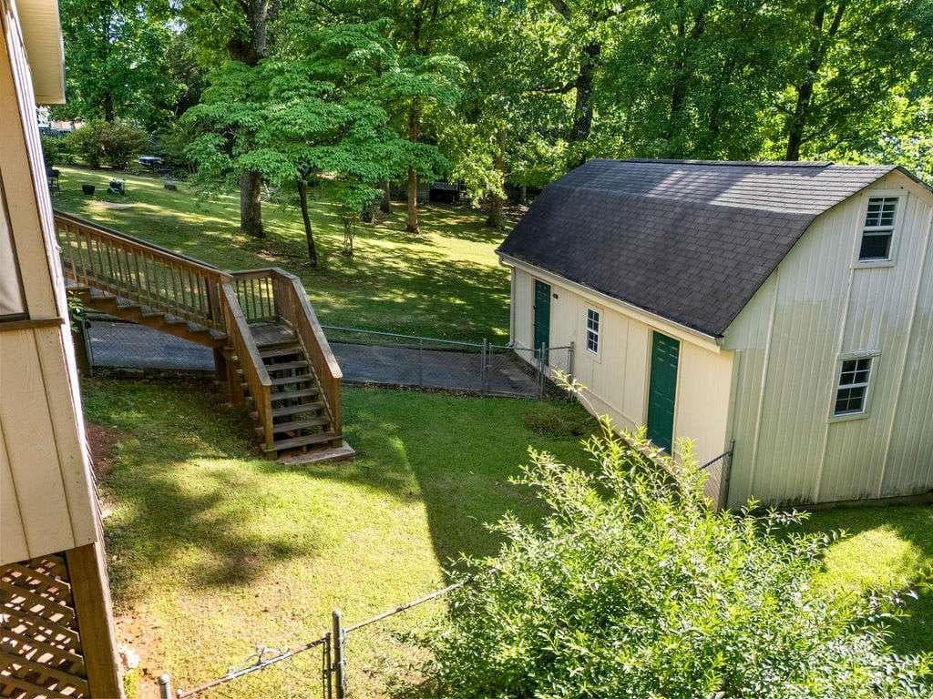 3 bedroom, 3 bathroom, 2,480 sq ft single family residence for sale at 8 Montre Circle, Silver Creek, GA 30173 — photo 6