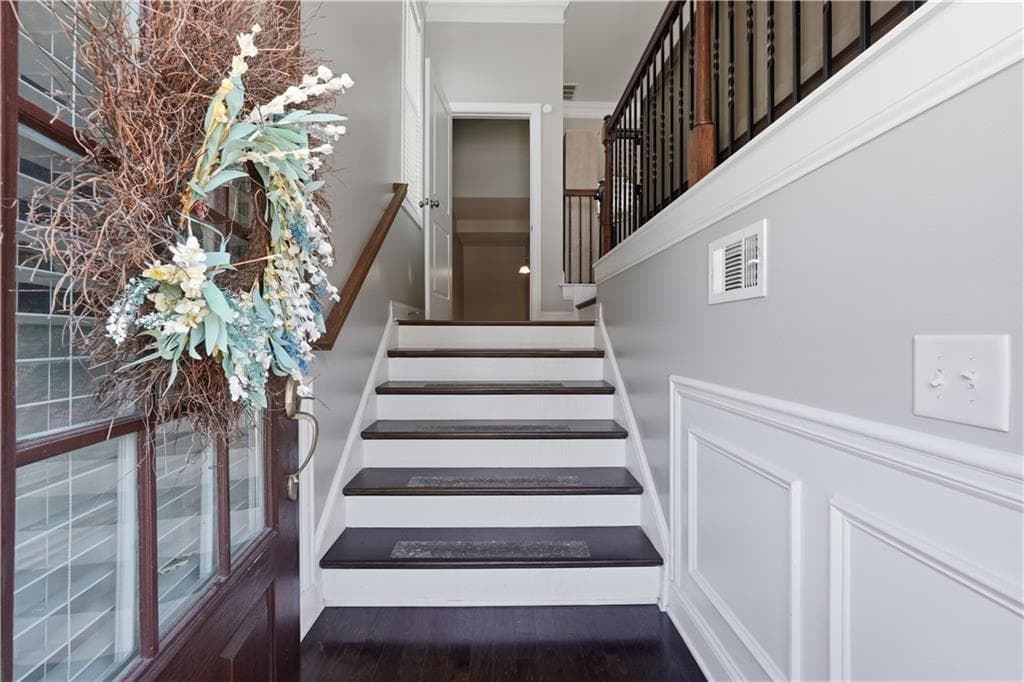 4 bedroom, 4 bathroom, 2,720 sq ft townhouse for sale at 3185 Quinn Place, Chamblee, GA 30341 — photo 2