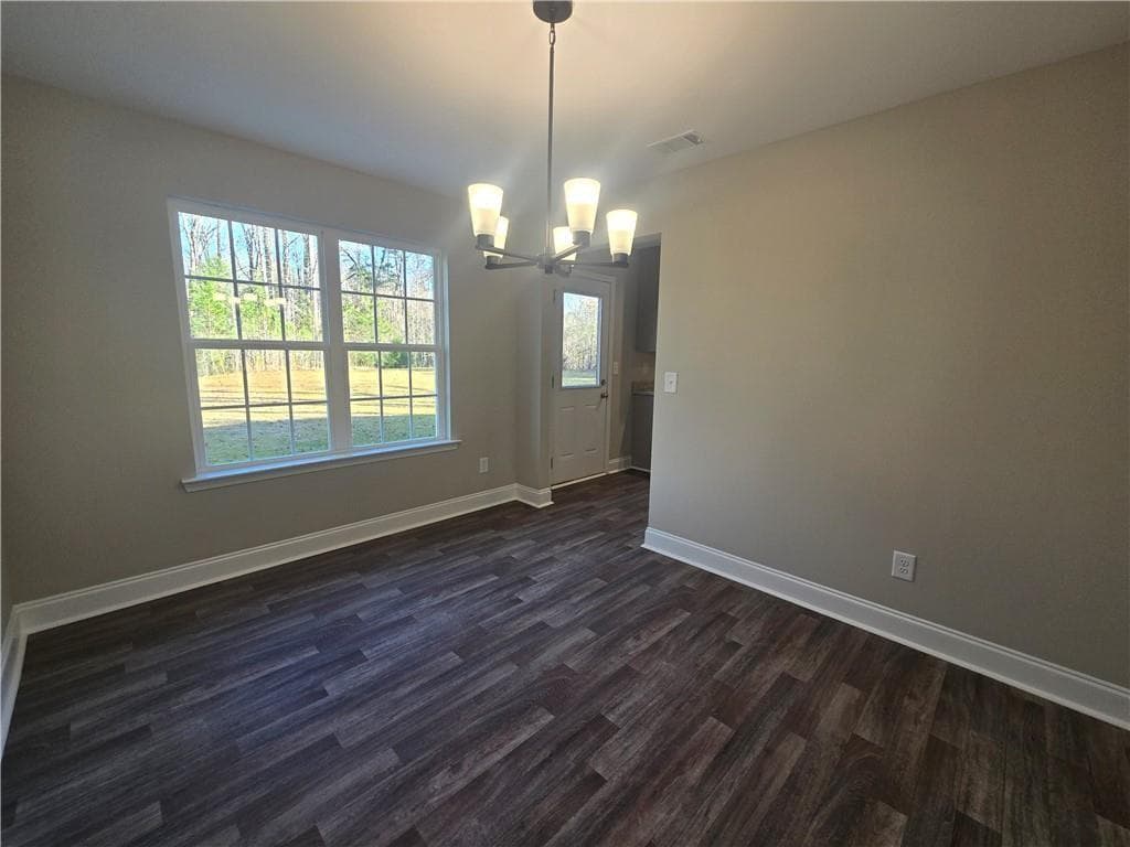 4 bedroom, 3 bathroom, 1,862 sq ft single family residence under contract at 2978 Cannon Bridge Road, Demorest, GA 30535 — photo 9