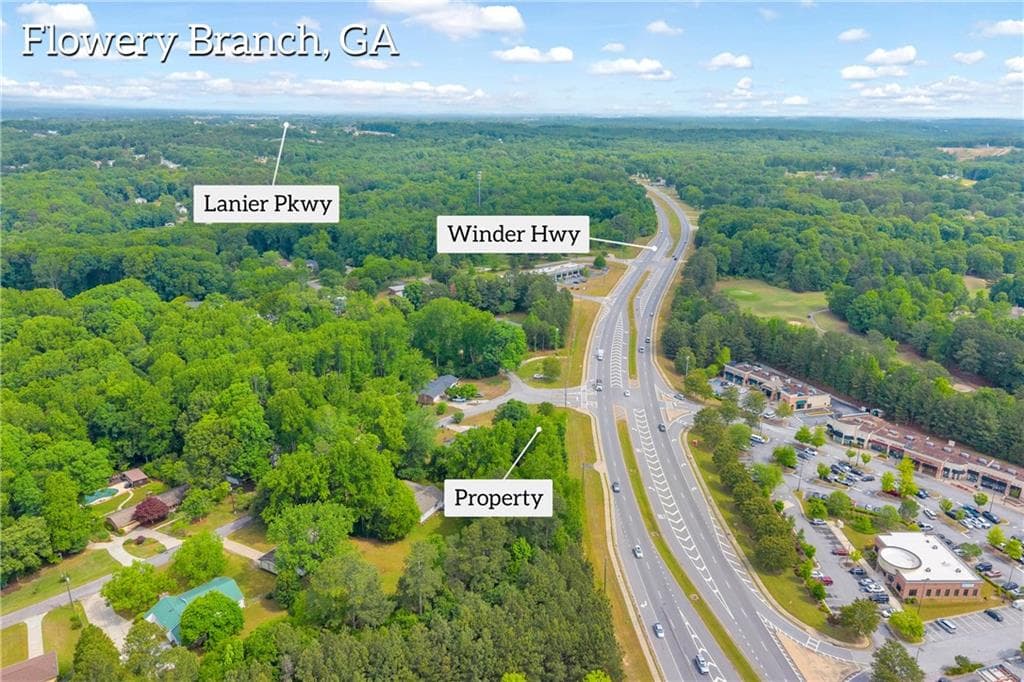 other under contract at 4004 Winder Highway, Flowery Branch, GA 30542 — photo 2