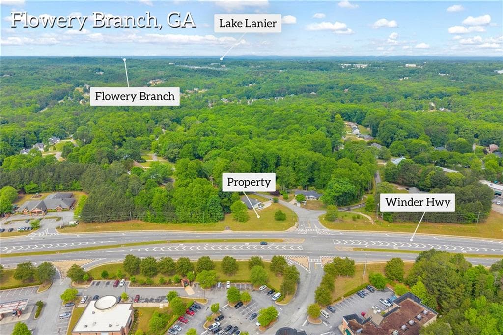 other under contract at 4004 Winder Highway, Flowery Branch, GA 30542 — photo 3
