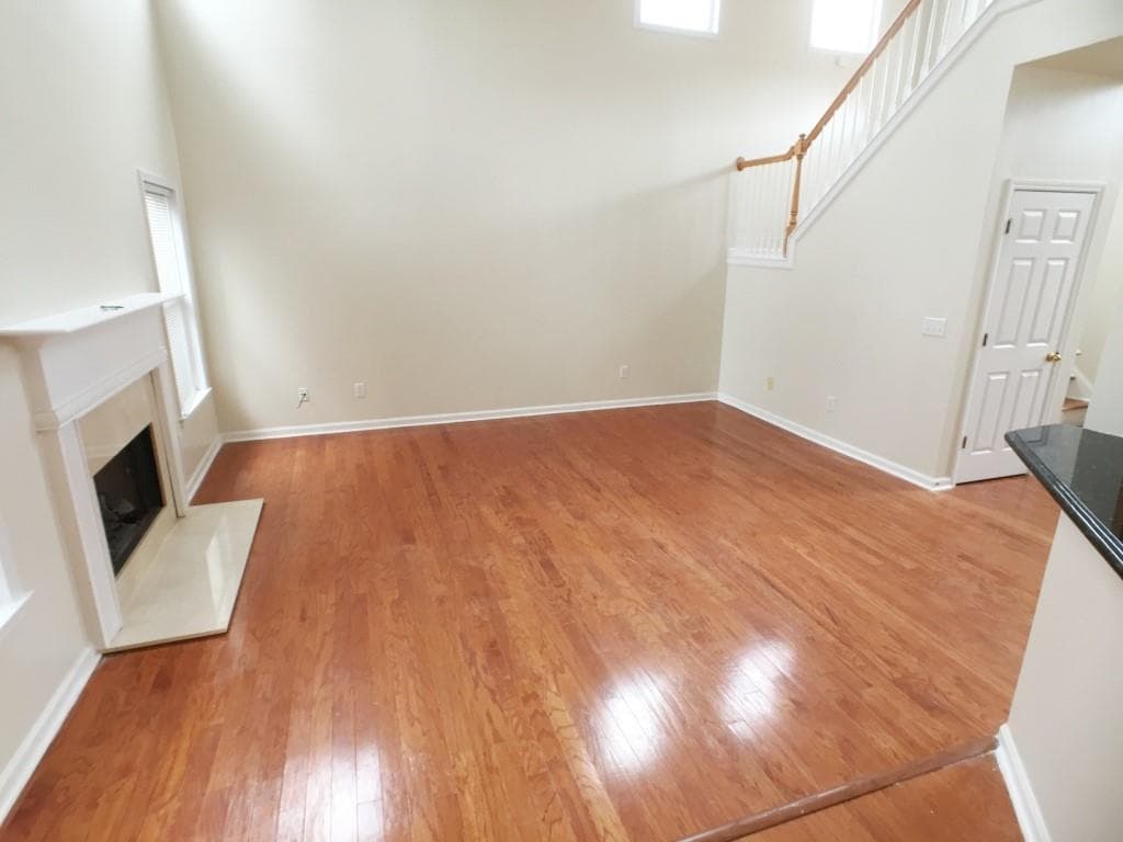 3 bedroom, 3 bathroom, 2,374 sq ft single family residence for sale at 2562 Fairlawn Downs, Kennesaw, GA 30144 — photo 9