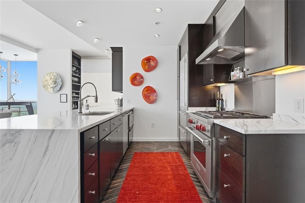 1 bedroom, 1 bathroom, 930 sq ft condominium for sale at 3325 Piedmont Road 1607, Atlanta, GA 30305 — photo 7