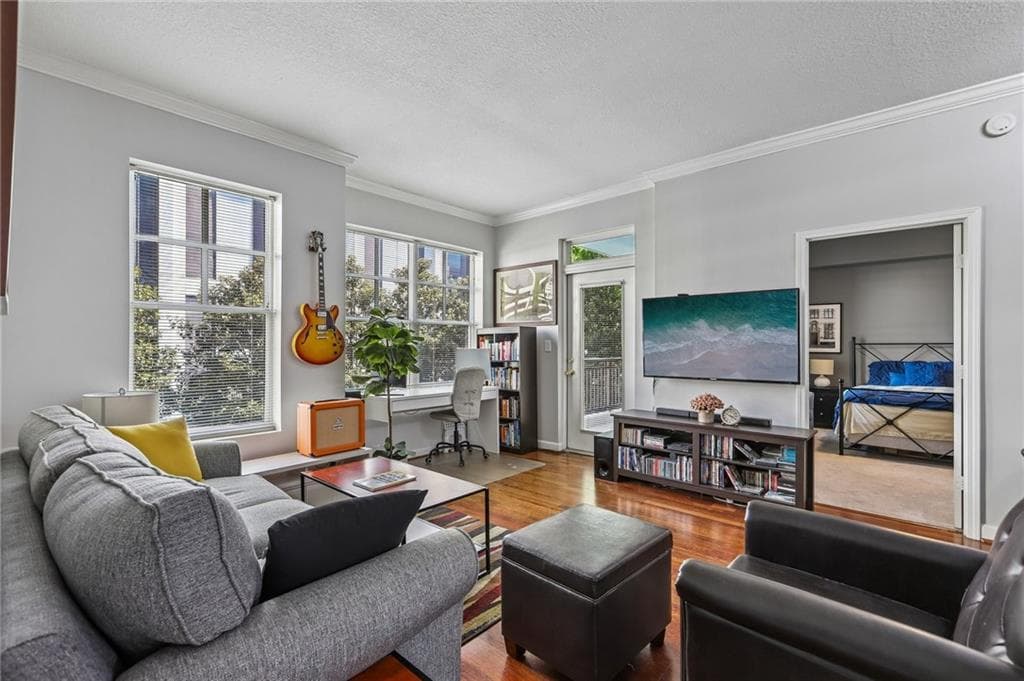 2 bedroom, 2 bathroom, 1,161 sq ft condominium for sale at 1101 Juniper Street 104, Atlanta, GA 30309 — photo 7