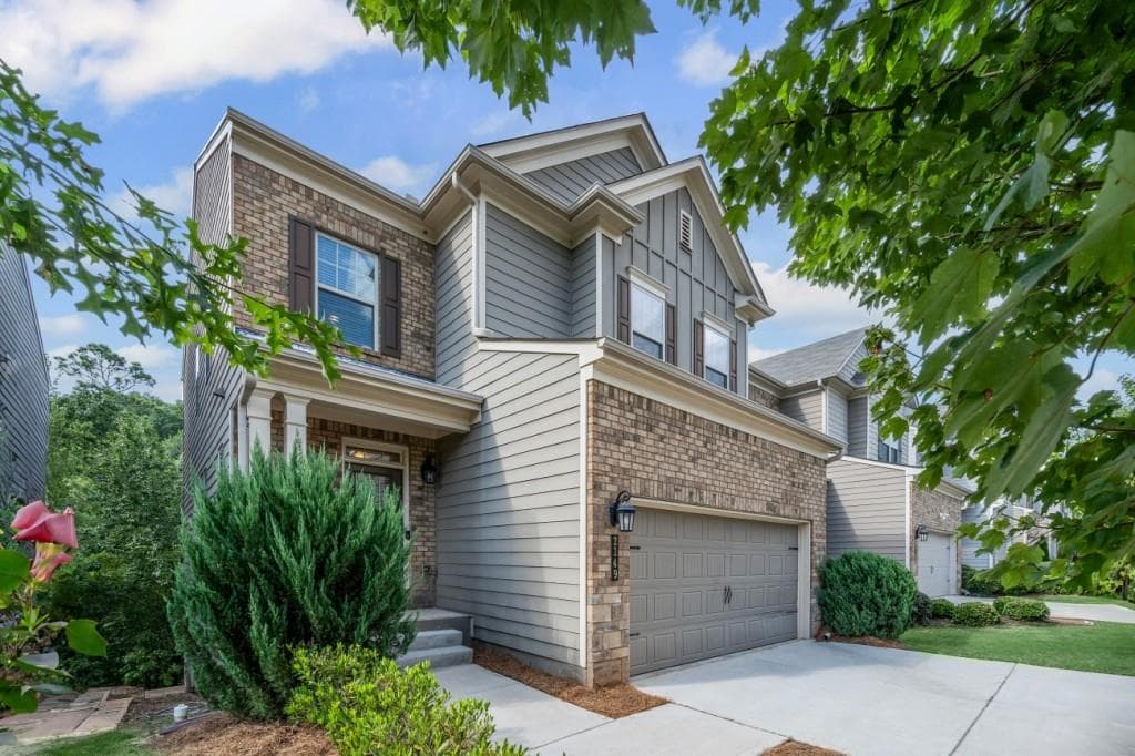 3 bedroom, 3 bathroom, 2,058 sq ft single family residence for sale at 2149 Charcoal Ives Road, Lawrenceville, GA 30045 — photo 2
