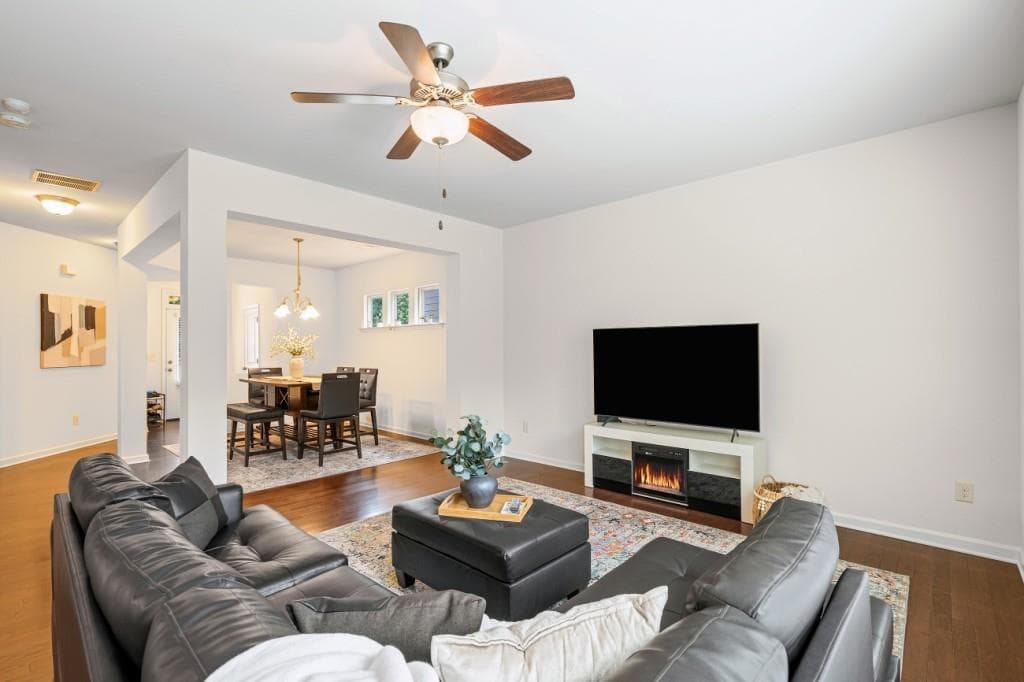 3 bedroom, 3 bathroom, 2,058 sq ft single family residence for sale at 2149 Charcoal Ives Road, Lawrenceville, GA 30045 — photo 9