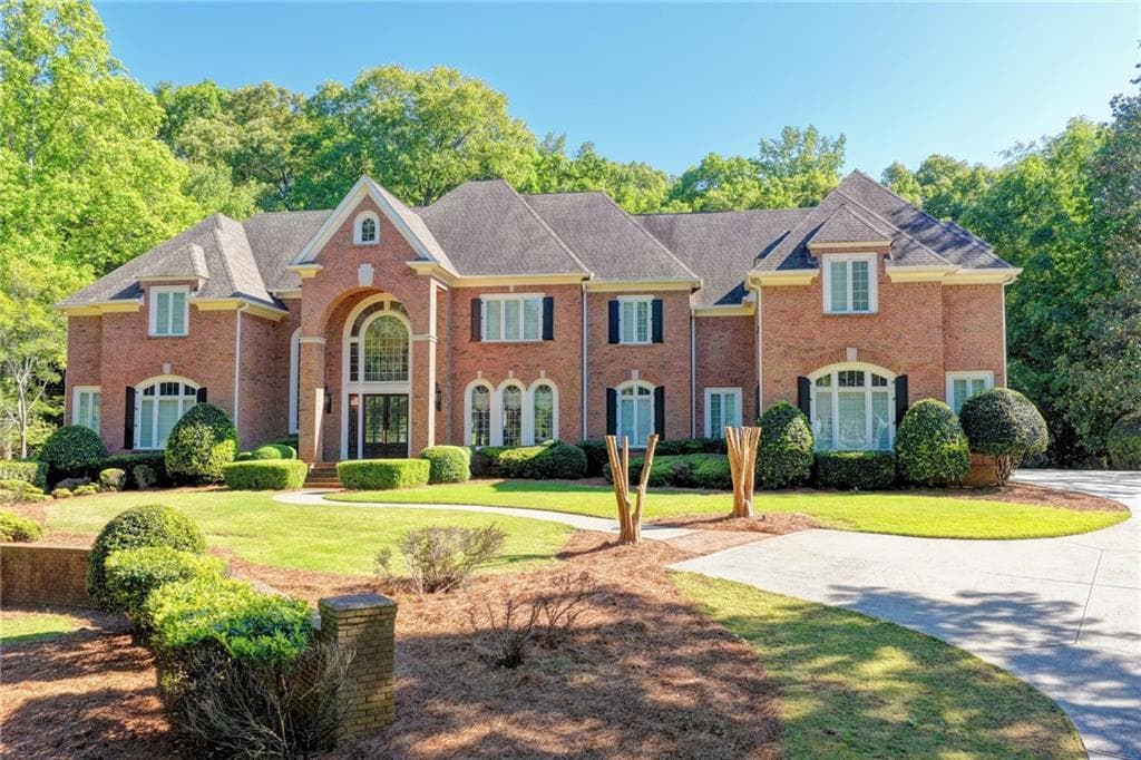 7 bedroom, 11 bathroom, 14,238 sq ft single family residence for sale at 520 Old Cobblestone Drive, Atlanta, GA 30350 — photo 2